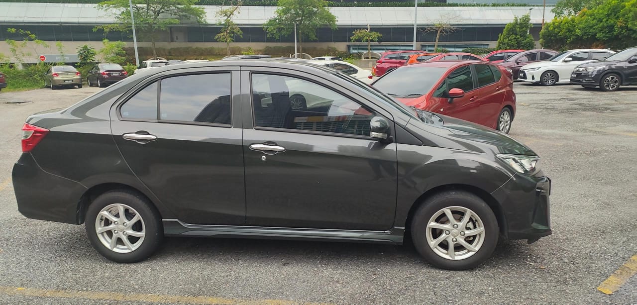 Perodua Bezza 1.0