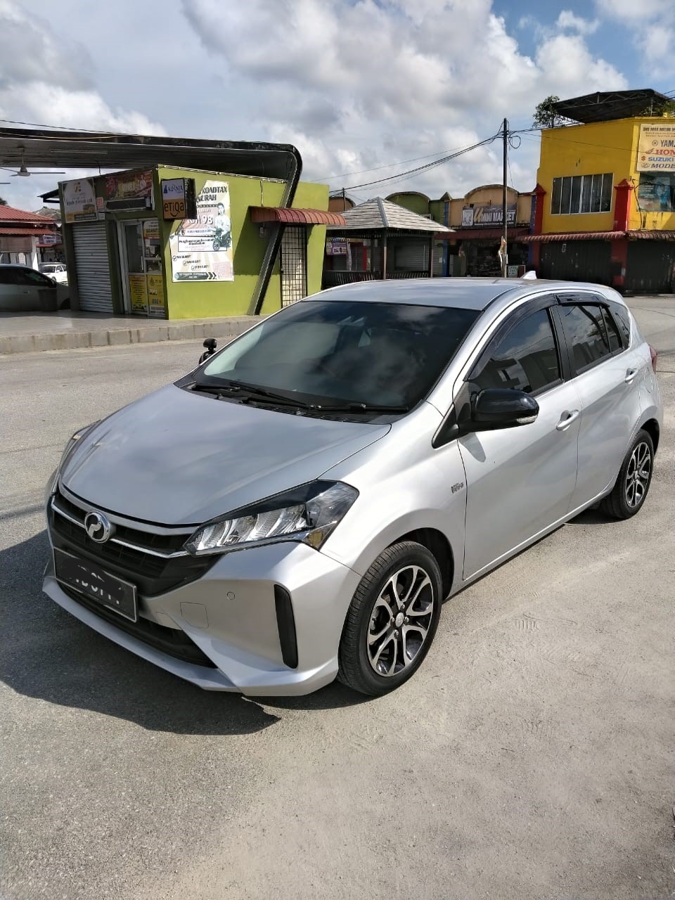 Perodua Myvi 1.5