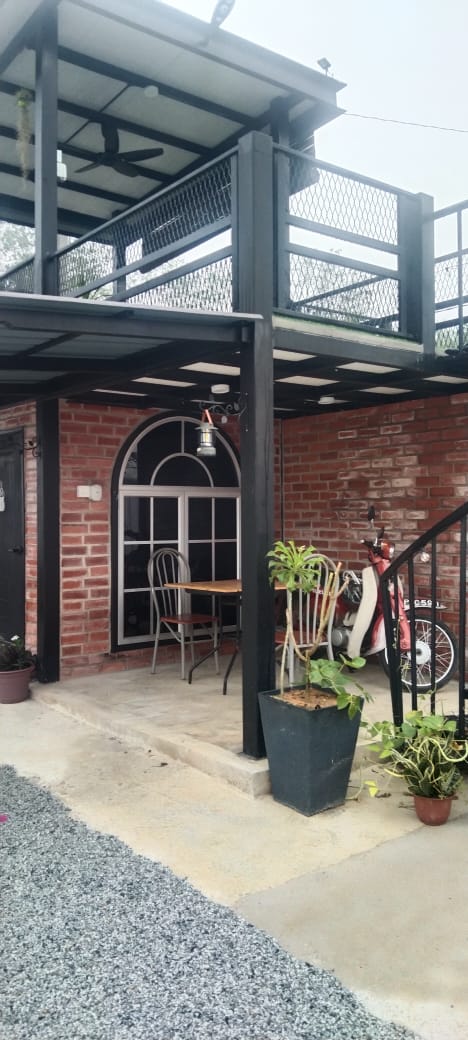 ROOMSTAY 2