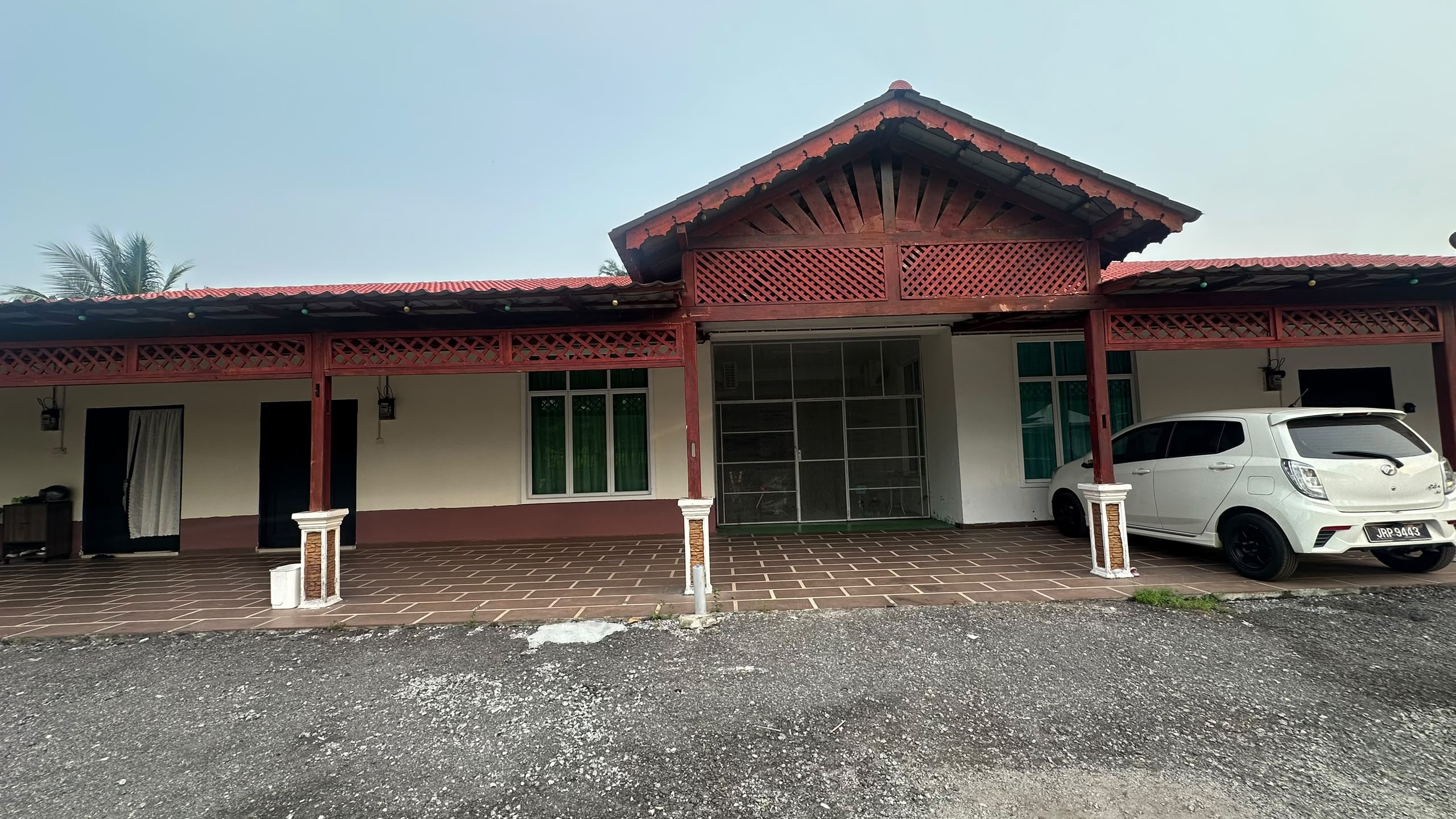 AYRAQI HOMESTAY