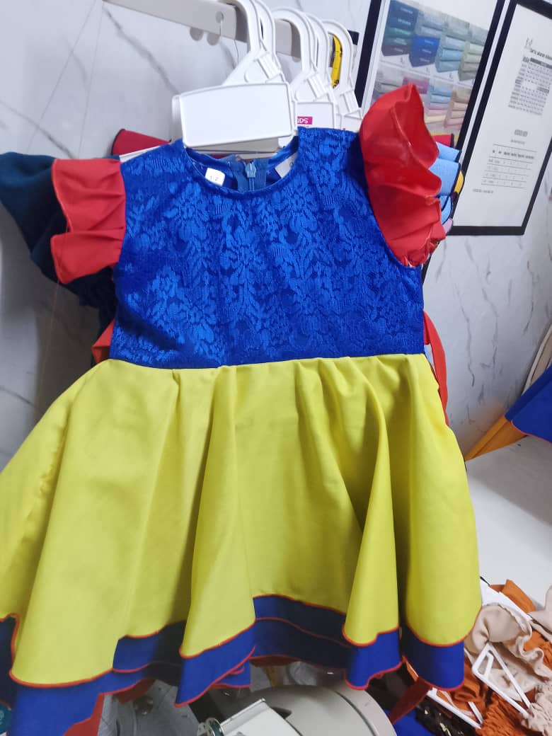 BAJU MERDEKA (KANAK2)